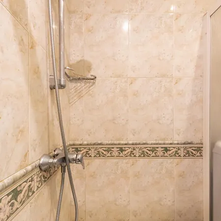 In Centre Frontbeach 마르베야