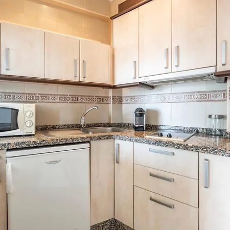 In Centre Frontbeach Apartman *